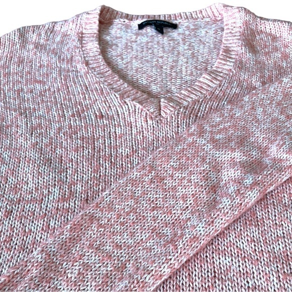 Banana Republic sweater pink v neck size‎ medium - Picture 5 of 7